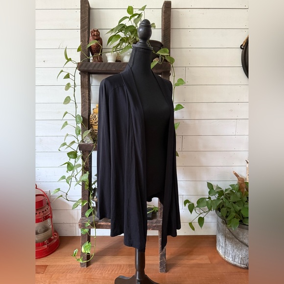 Alfani: Elegant Black Draped Open Front Cardigan - Picture 9 of 17